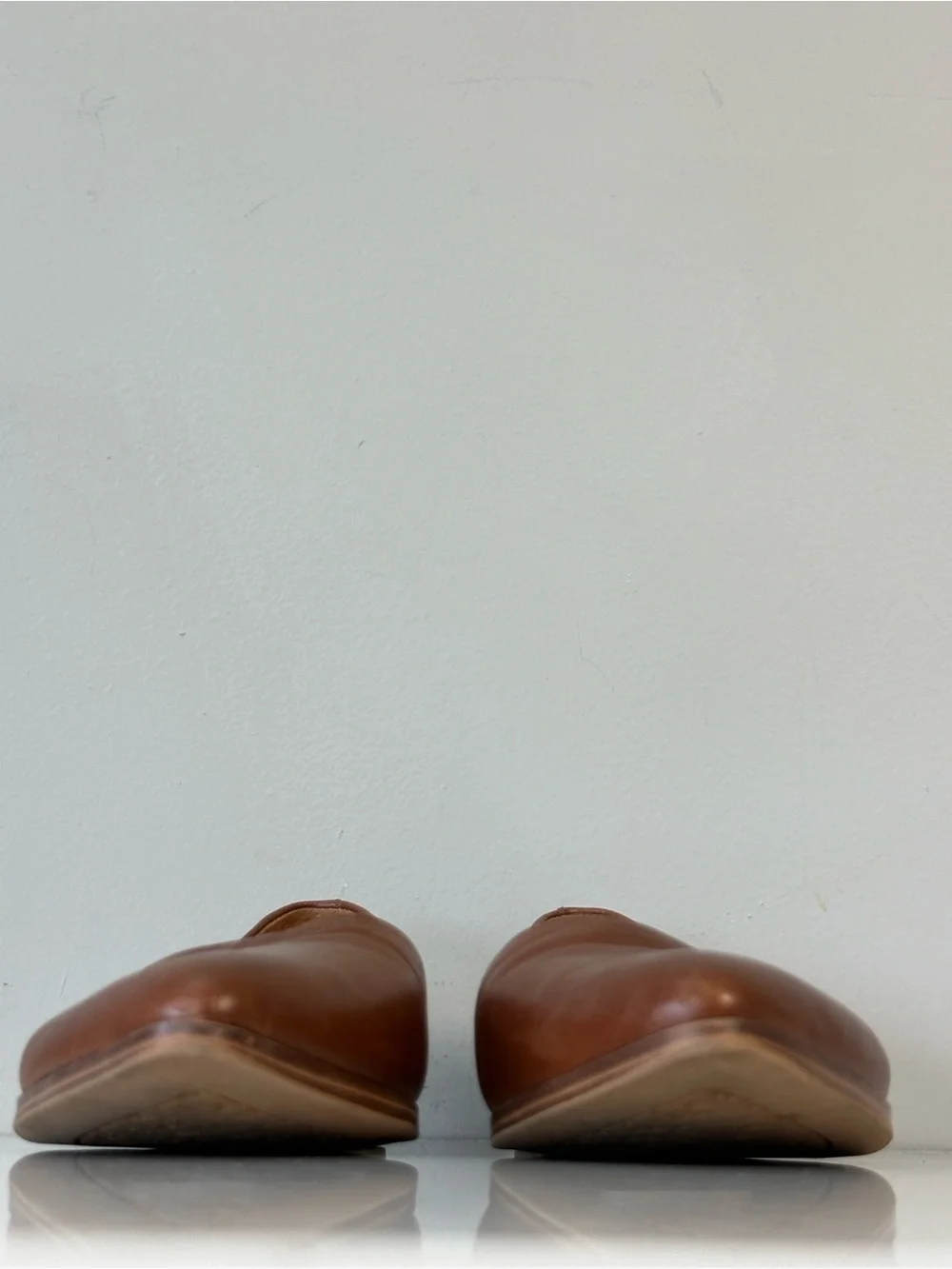 Zodiac Hill Leather Flats in Cognac Size 9.5
